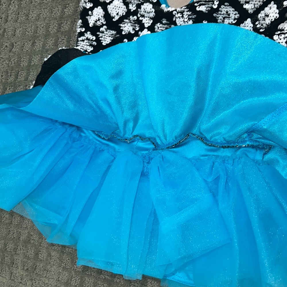 Weissman Dance Costume, kids size IC - Picture 5 of 9